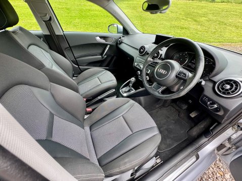 Audi A1 SPORTBACK TFSI SPORT 13