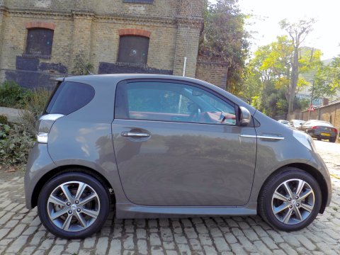 Aston Martin Cygnet 1.3 Manual 6
