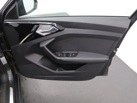 Audi A1 1.0 TFSI 30 Sport Sportback S Tronic Euro 6 (s/s) 5dr 21