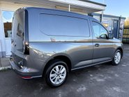 Volkswagen Caddy C20 122 ps Tdi Commerce Pro DSG Panel Van 2
