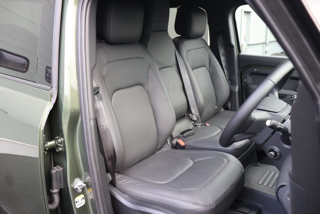 Land Rover Defender 110 BRAND NEW D350 HARD TOP X-DYNAMIC HSE STYLED BY SEEKER WITH REAR SEATS 18