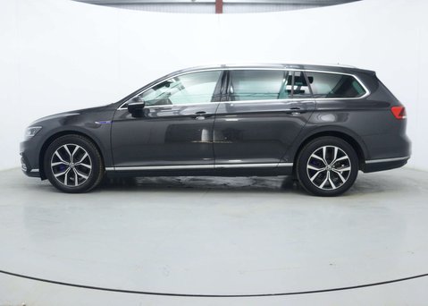 Volkswagen Passat 1.4 TSI 13kWh GTE Estate 5dr Petrol Plug-in Hybrid DSG Euro 6 (s/s) (218 ps 9