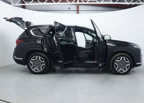 Hyundai SANTA FE 1.6 T-GDi 13.8kWh Ultimate SUV 5dr Petrol Plug-in Hybrid Auto 4WD Euro 6 (s 66