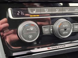 Volkswagen Golf 2.0 Golf R TSi 4WD 5dr 58