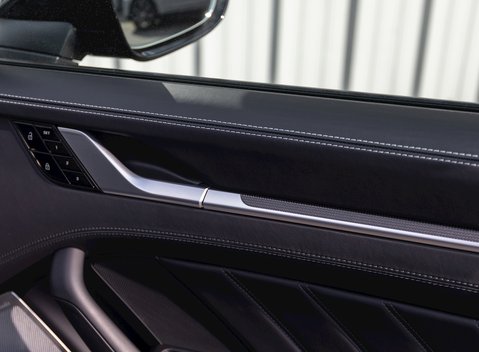 Porsche 911 (992) Turbo S 25