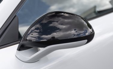 Porsche 911 Turbo S GB Edition (991) 28