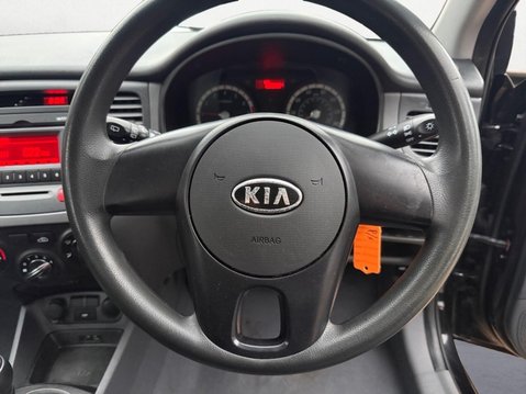 Kia Rio 1.4 1 5dr 17