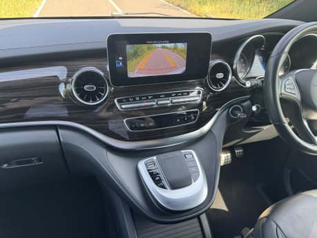 Mercedes-Benz V Class V220 D Sport Auto Diesel 8 Seater EX-LWB/SAT NAV/FULL LEATHER/VAT Q 2