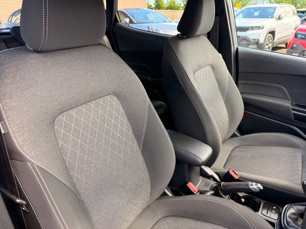 Ford Fiesta ACTIVE EDITION 22
