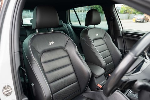 Volkswagen Golf 2.0 Golf R TSi Semi-Auto 4WD 5dr 4