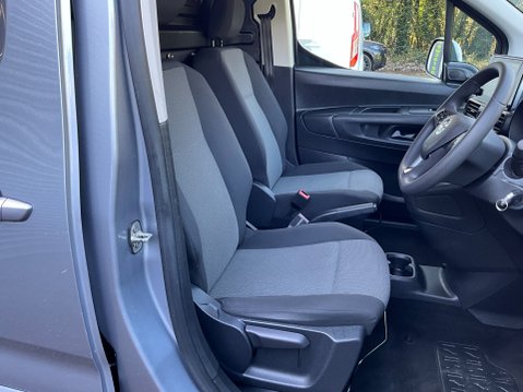 Vauxhall Combo 1.6 Turbo D 2300 Limited Edition Nav L2 H1 Euro 6 (s/s) 4dr 11