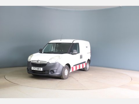 Vauxhall Combo 1.3 CDTi 2000 ecoFLEX 16v FWD L1 H1 (s/s) 3dr 1