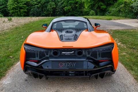 McLaren Artura PHEV 18