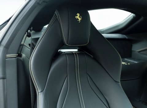 Ferrari 812 Superfast 11