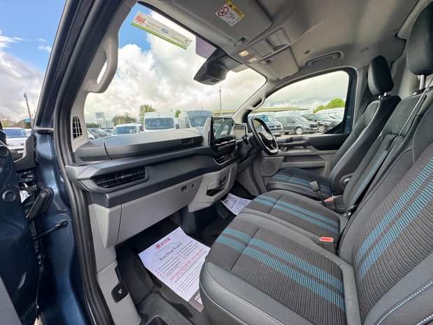 Ford Transit Custom AUTO LWB [SOLD MT] L2H1 Low Roof Sport 320 Air Con SELECT 12