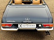 Mercedes-Benz SL Series 280 SL 29