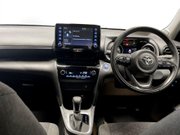 Toyota Yaris Cross 1.5 VVT-h Icon SUV 5dr Petrol Hybrid E-CVT Euro 6 (s/s) (116 ps) 19