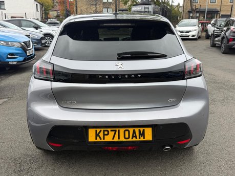 Peugeot 208 PURETECH GT S/S 6
