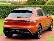 Porsche Macan S PDK 19
