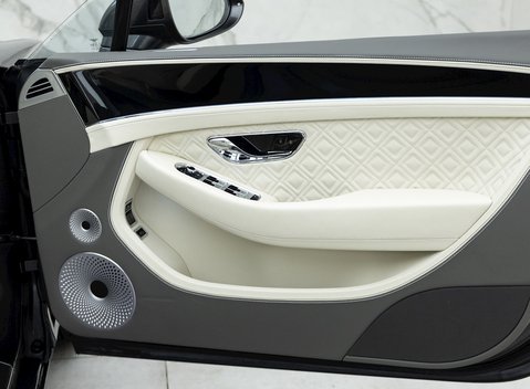 Bentley Continental GT V8 Convertible 22