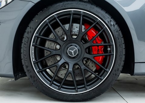 Mercedes-Benz C Class AMG C 63 S Night Edition 