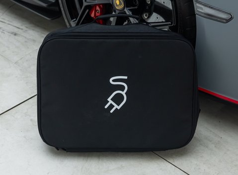 Lamborghini Revuelto 48