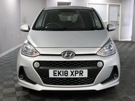 Hyundai i10 PREMIUM 2