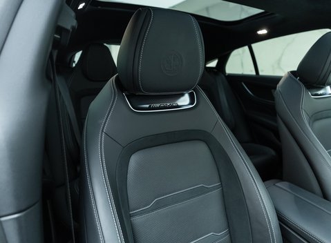 Mercedes-Benz Amg GT 63 S 4-Door 12