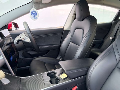 Tesla Model 3 Model 3 Performance AWD 4WD 4dr 65