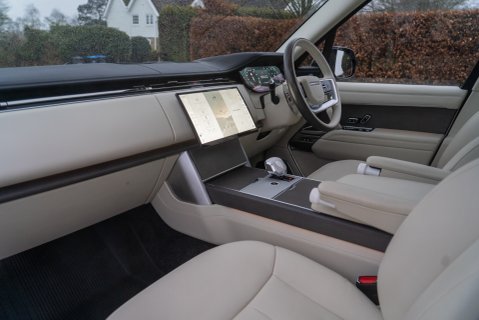 Land Rover Range Rover P615 SV 8