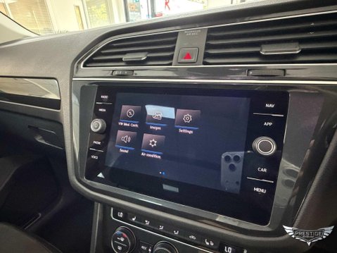 Volkswagen Tiguan 2.0 TSI SEL DSG 4Motion Euro 6 (s/s) 5dr 82