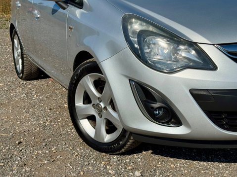 Vauxhall Corsa SXI AC 11