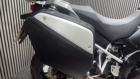 Suzuki V-Strom 1000 2016 ADVENTURE BIKE FULL LUGGAGE NEW MOT SERVICED 25