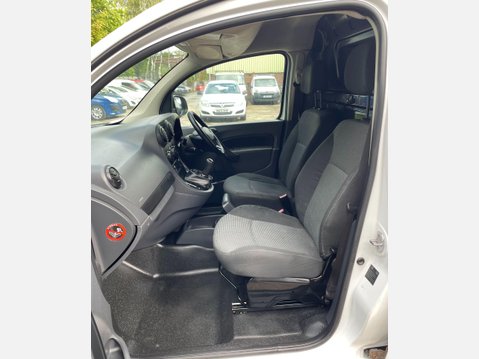 Mercedes-Benz Citan 1.5 109 CDI Panel Van 5dr Diesel Manual L2 Euro 5 (90 ps) 32