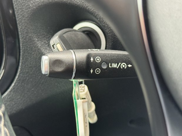 Mercedes-Benz Vito Crew Cab AUTO LWB L2H1 Sport 119 Camera Nav Sensors EURO 6 39