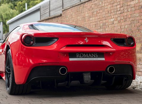 Ferrari 488 GTB 22