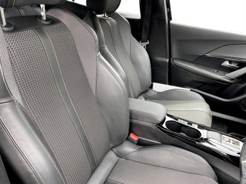 Peugeot e-2008 50kWh GT SUV 5dr Electric Auto (7kW Charger) (136 ps) DAB Radio - Reverse C 11