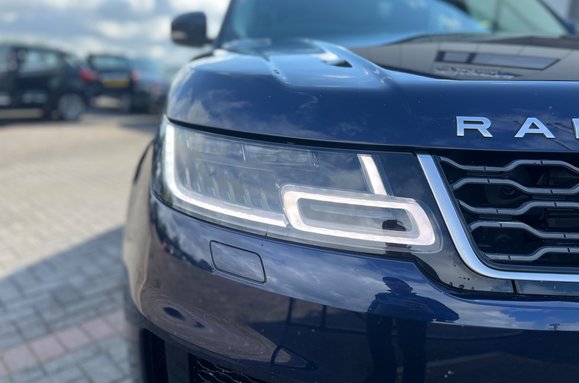 Land Rover Range Rover Sport 3.0 SDV6 HSE AUTO 12