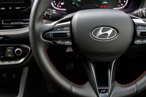 Hyundai i30 T-GDI N LINE MHEV 19