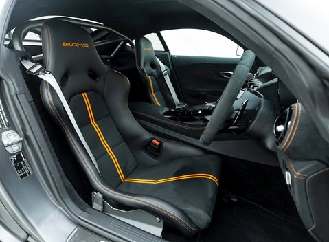 Mercedes-Benz Amg GT GT Black Series 10