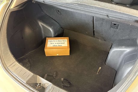 Nissan LEAF 24kWh Visia Hatchback 5dr Electric Auto (107 bhp) 52