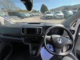 Vauxhall Vivaro SWB L1H1 Low Roof Dynamic 2900 Air Con Sensors Euro 6 NO VAT 41