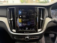 Volvo V60 B4 CROSS COUNTRY AWD MHEV 16