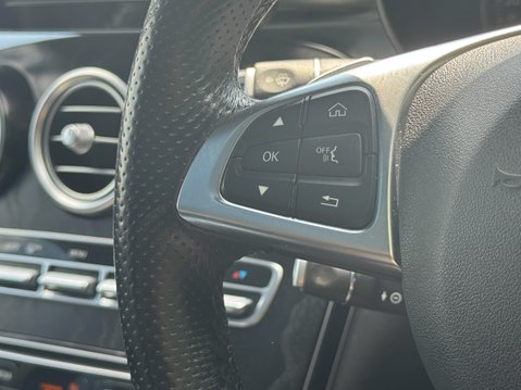 Mercedes-Benz GLC 2.0 GLC250 AMG Line (Premium) SUV G-Tronic+ 4MATIC Euro 6 (211 ps) 14