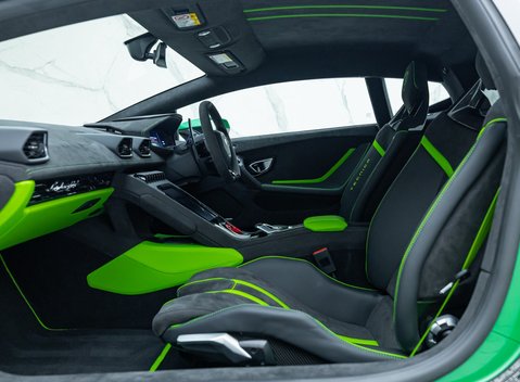 Lamborghini Huracan Tecnica 19