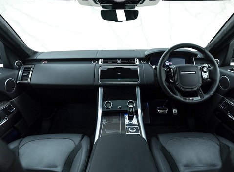 Land Rover Range Rover Sport 5.0 SVR Carbon Edition 18