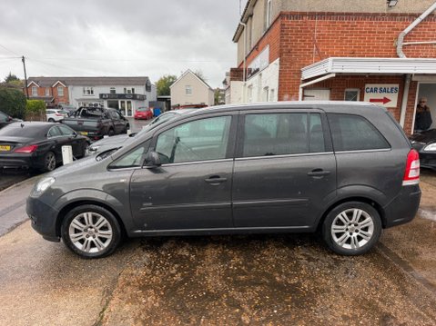 Vauxhall Zafira 1.7 CDTi ecoFLEX Design Euro 5 5dr (SNav) 6