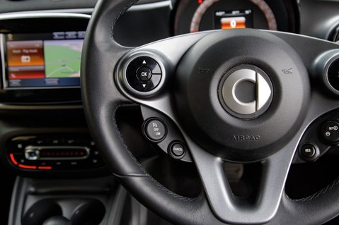 Smart Fortwo Coupe PRIME PREMIUM T 19
