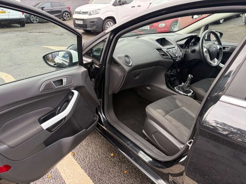 Ford Fiesta 1.2 Fiesta Zetec Black Edition Autumn 5dr 22
