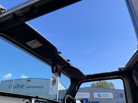 Jeep Wrangler 2.0 GME Overland 4dr Auto8 27